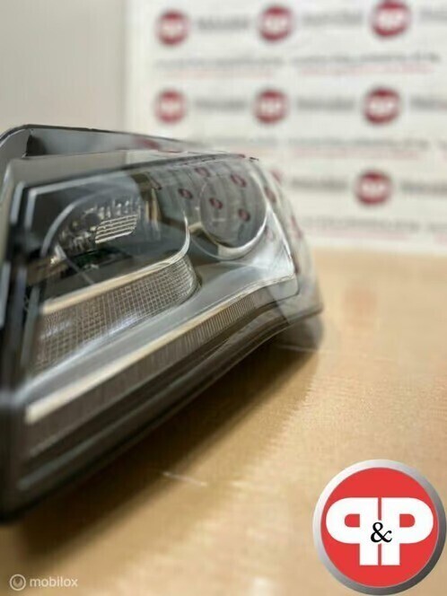 audi-a8-4h-bi-xenon-koplamp-rechts-4h0941030ab-big-4