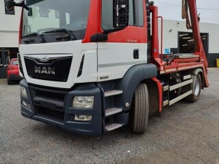 MAN TGS 18.320 Euro 6 Skiploader VDL