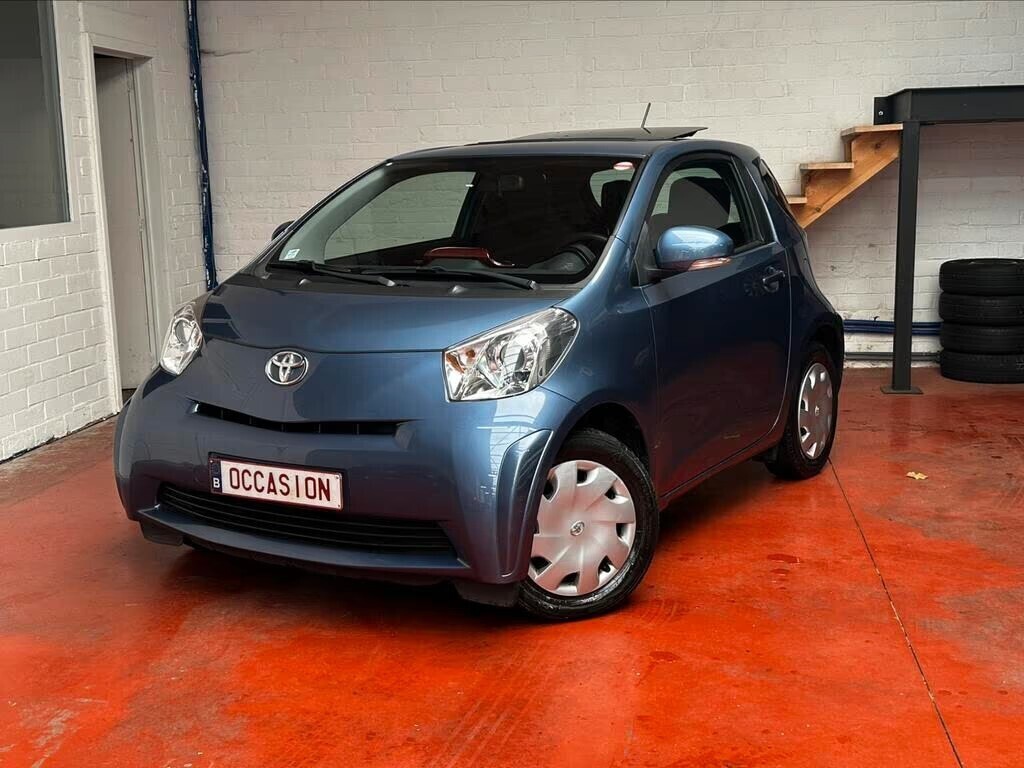 toyota-iq-toit-ouvrant-garantie-12-mois-entretien-big-7