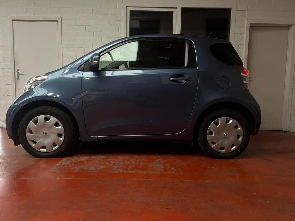 toyota-iq-toit-ouvrant-garantie-12-mois-entretien-big-2