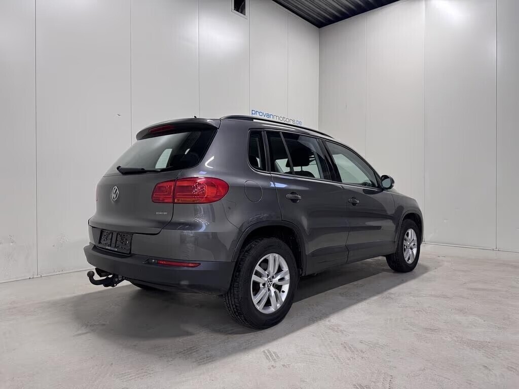 volkswagen-tiguan-20-tdi-radio-goede-staat-big-5