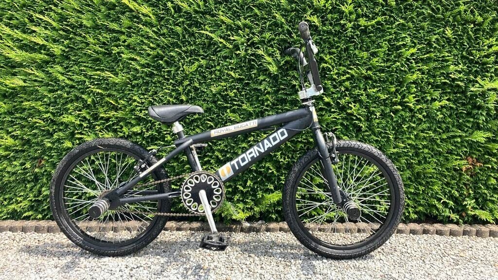 royal-bugatti-freestyle-bmx-fiets-20-inch-big-1