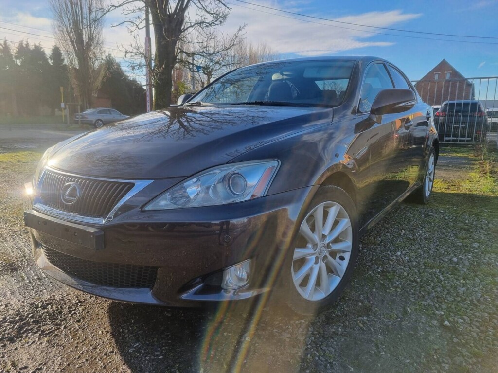 lexus-is220d-177cv-130kw-gps-airco-cruise-camera-jantes-alu-big-0