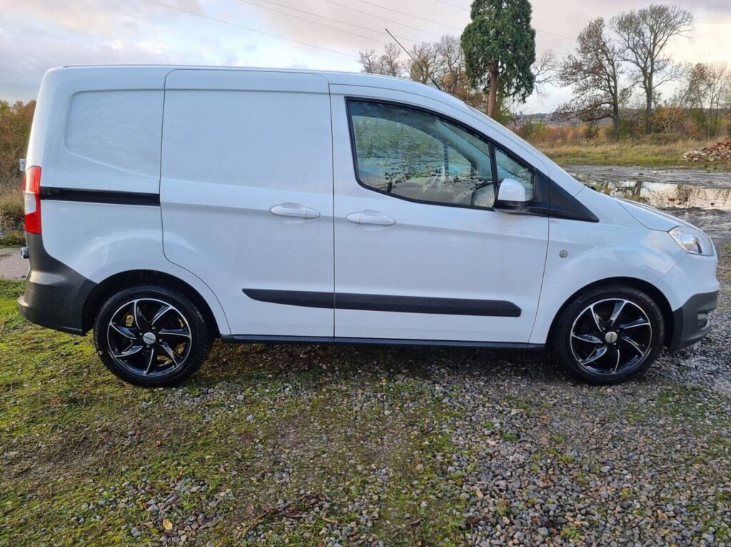 ford-transit-courier-sport-2017-15tdci-75cv-ac-jantes-alu-big-2