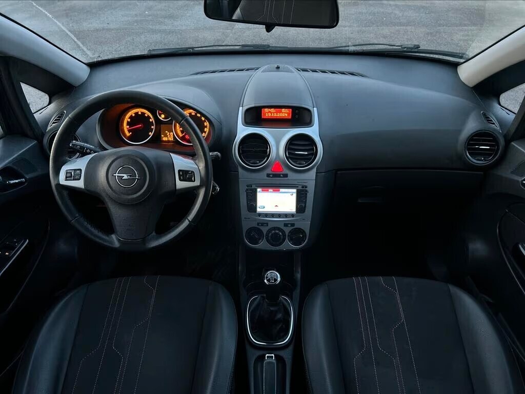 opel-corsa-12i-euro-5-gps-big-6