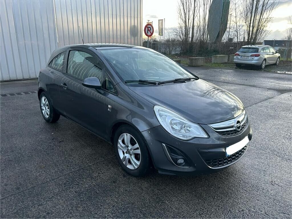 opel-corsa-12i-euro-5-gps-big-7