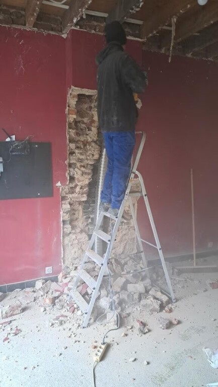 entrepreneur-demolition-batiment-renovation-societe-big-4