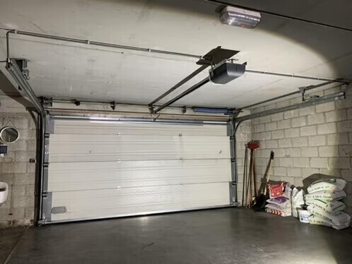 porte-de-garage-reparations-depannages-entretien-big-3