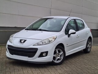 Peugeot 207+ 1.6HDI 98g 68Kw Euro 5 Année2012, 222.000Km