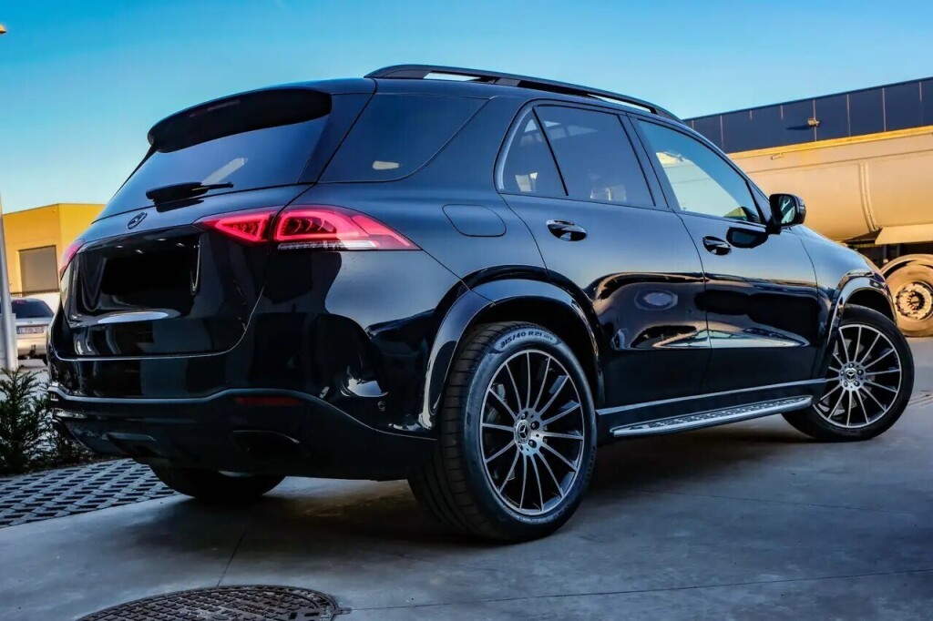 mercedes-benz-gle-350-de-amg-luchtvering-burmester-pano-360camera-big-6