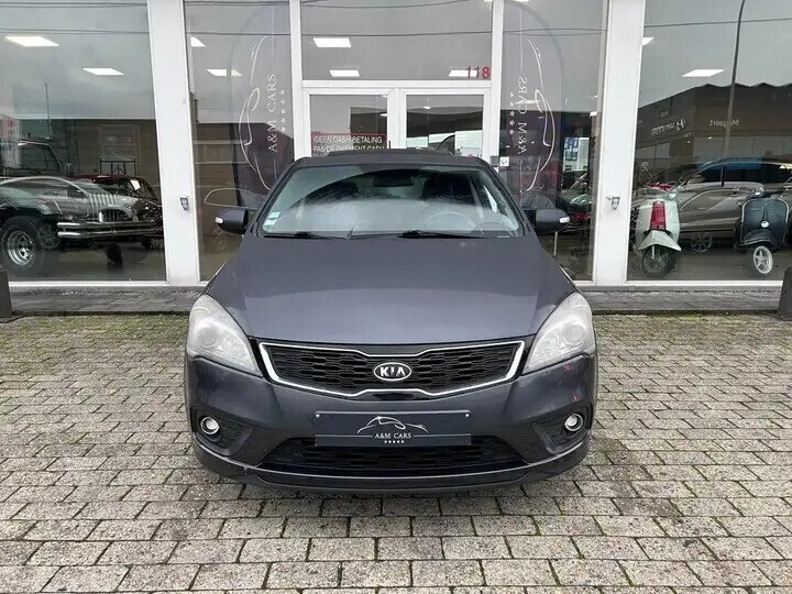 kia-ceed-ceed-16-crdi-sense-big-1