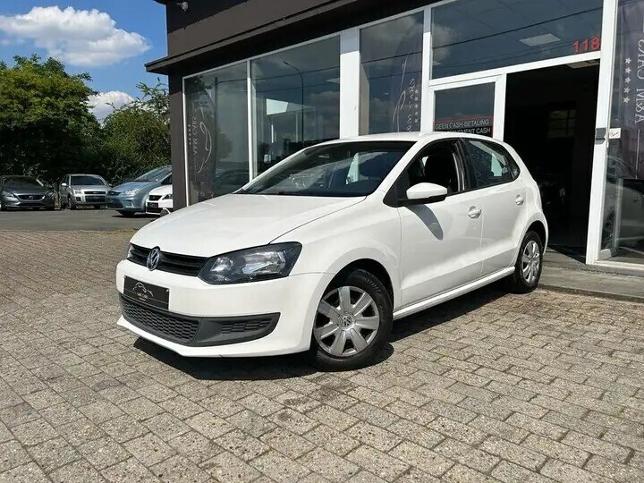 volkswagen-polo-12-cr-tdi-comfortline-110000-km-car-pass-big-0