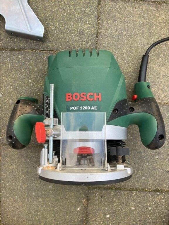 bosch-pof1200-bovenfrees-big-1