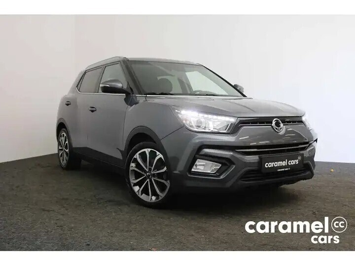 ssangyong-tivoli-16-benzine-automaatparkeersensoren-vagpsdab-big-0