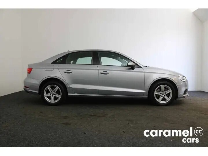 audi-a3-berline-30-tdi-btw-aftrekbaartrekhaakgpsairco-big-2