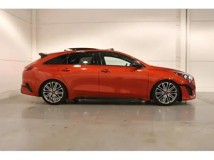 kia-proceed-pro-ceed-gt-line-15-turbo-verlaagd-ap-suspensiongpscarp-big-2