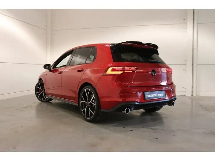 volkswagen-golf-gti-20-turbo-iq-ledtrekhaakgpscarplaydabsen-big-3