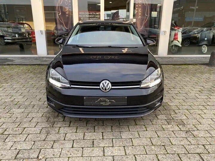 volkswagen-golf-10-tsi-bmt-trendline-big-1