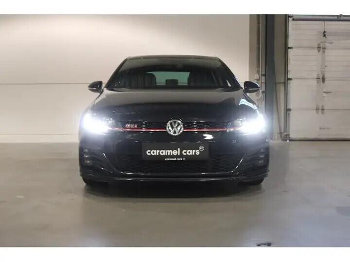 volkswagen-golf-75-gti-dsgledgpscarplaysensoren-va-big-1