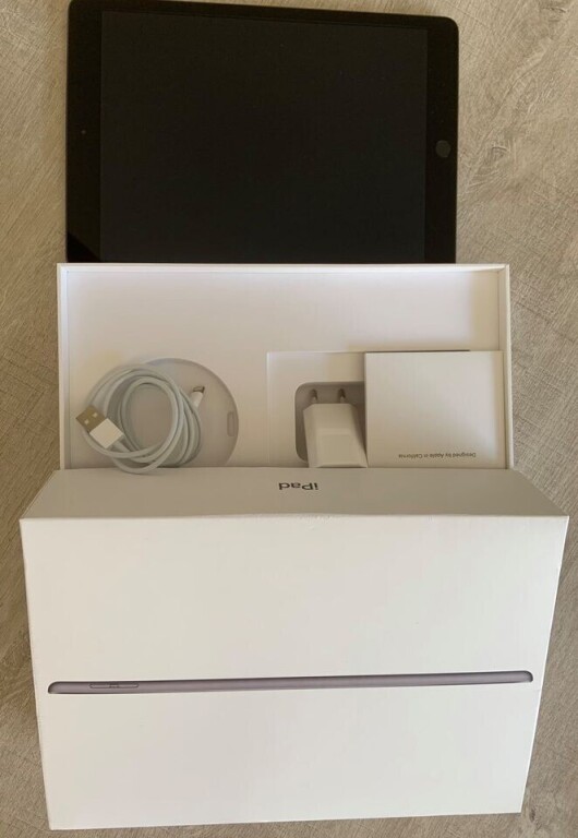 apple-ipad-7th-generation-wi-fi-big-2