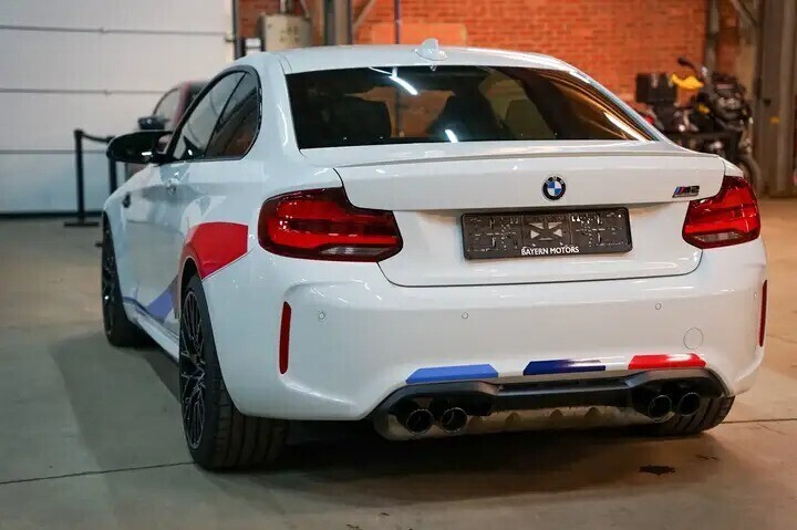 bmw-m2-30-competition-dkg-sport-remmen-hk-dab-garantie-big-3