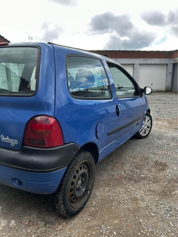 renault-twingo-12benzine-euro-4-big-2