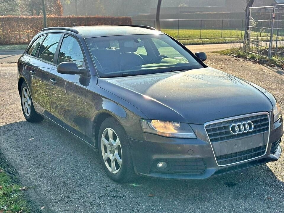 audi-a4-20-tdi-break-euro5-2010-top-staat-big-0