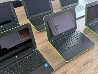 10X HP Chromebooks/Laptop Touchscreen