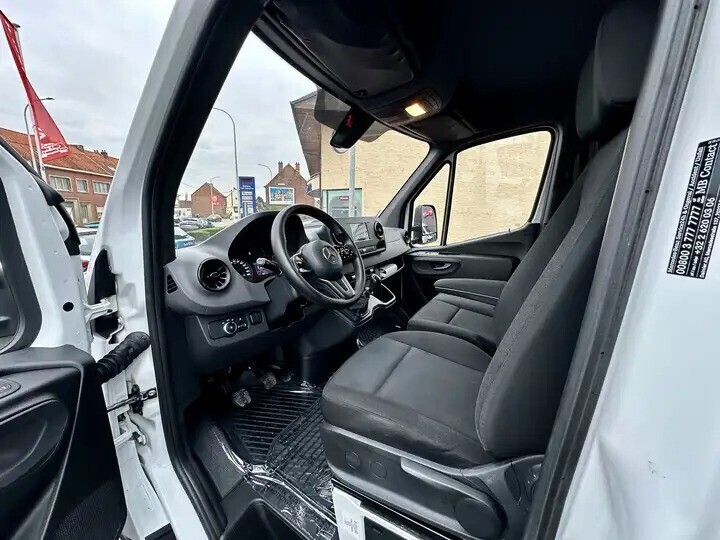 mercedes-benz-sprinter-314-cdi-35t-meubelbakgpsapp-carplay-big-1