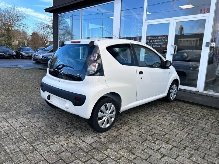 citroen-c1-10i-seduction-euro-5-big-3