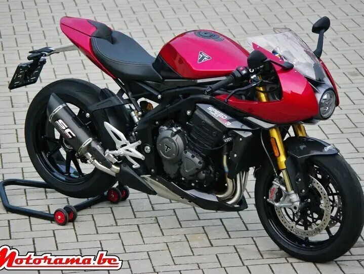 triumph-speed-triple-big-0