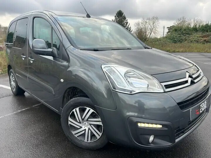 citroen-berlingo-16-bluehdi-l1-fresh-gps-big-0