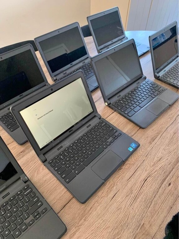 10-x-dell-laptopchromebooks-touchscreen-big-0