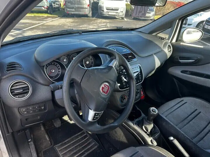 fiat-punto-13-multijet-actual-big-7