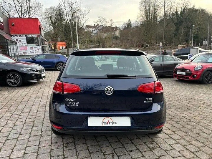 volkswagen-golf-12-tsi-trendline-big-3