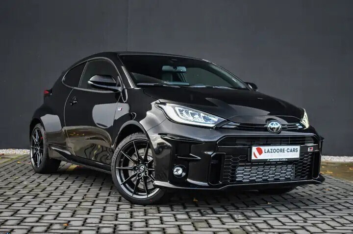 toyota-yaris-gr-16l-turbo-mt-high-performance-big-2