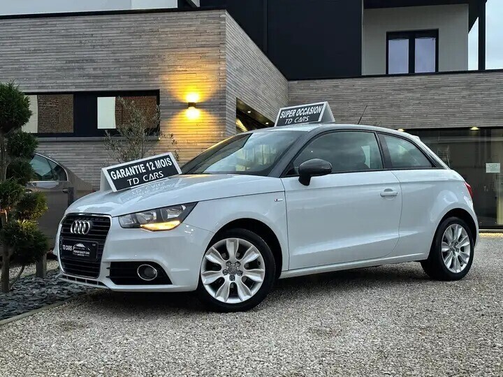 audi-a1-12-tfsi-ambition-s-linegarantie-12-mois-big-0