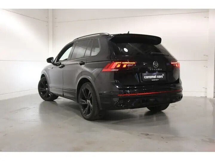 volkswagen-tiguan-15-tsi-r-line-btw-aftrekbaardsgledgpscarplay-big-3