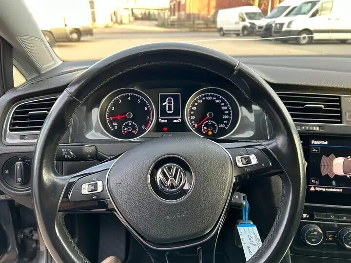 volkswagen-golf-10-tsi-bmt-trendline-big-9