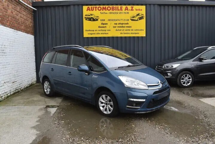 citroen-grand-c4-picasso-16-hdi-business-gps-7pl-big-0