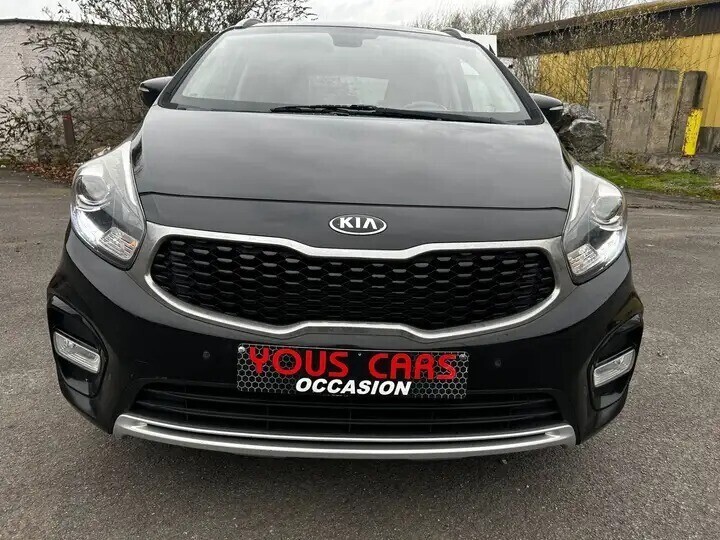 kia-carens-16i-navi-edition-big-1