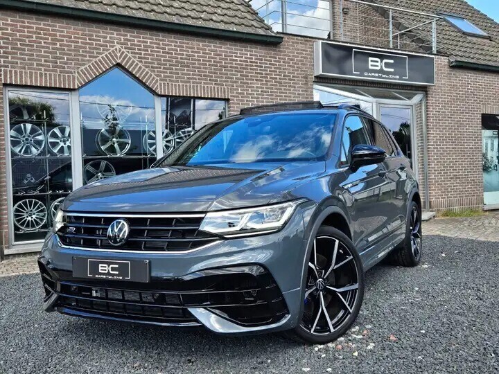 volkswagen-tiguan-r-pano-dcc-matrix-21-big-0