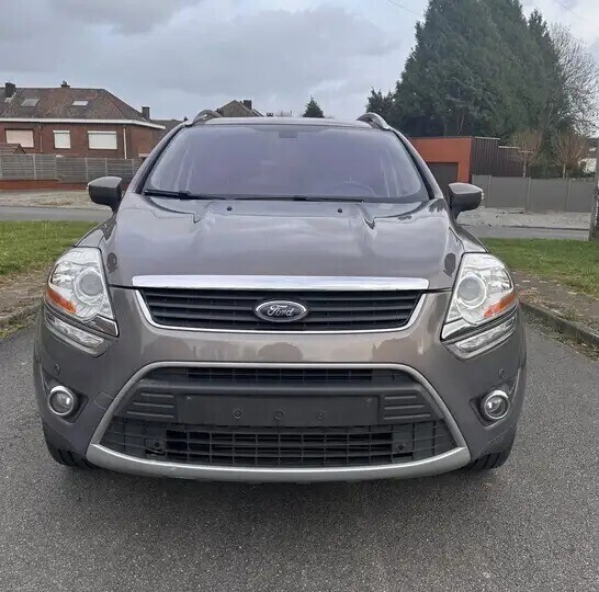 ford-kuga-20-tdci-4wd-titanium-dpf-powershift-big-0