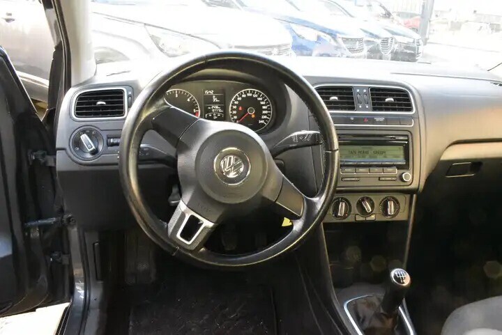 volkswagen-polo-12-cr-tdi-comfortline-airco-big-4