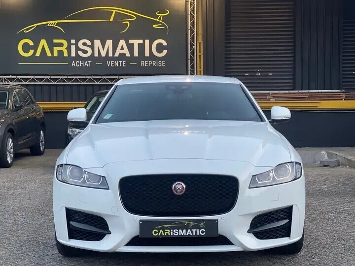 jaguar-xf-business-edition-r-sport-leds-camera-ful-big-0