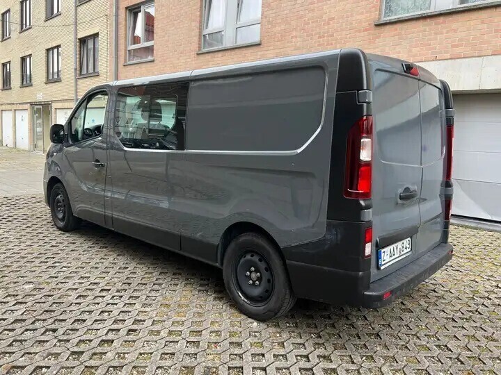renault-trafic-utilitaire-6pl-marchand-ou-export-tva-deduct-big-4