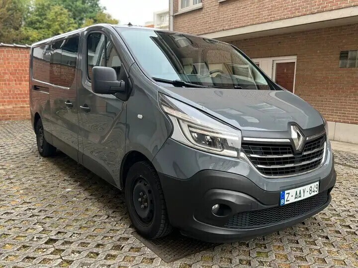renault-trafic-utilitaire-6pl-marchand-ou-export-tva-deduct-big-0