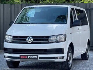 Volkswagen T6 Transporter 2.0 TDi 150cv" DSG" 8PLACES (EURO6) GPS-GAR 1AN