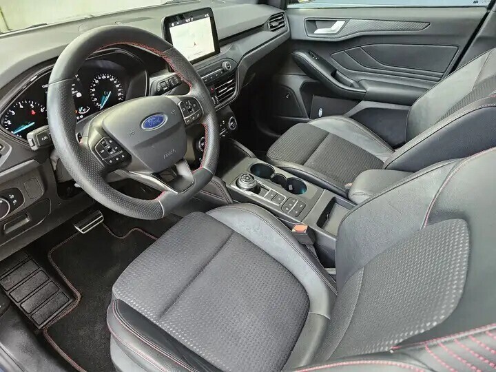 ford-focus-15-ecoboost-181ch-aut-st-line-km-big-5