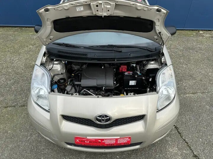 toyota-yaris-10i-benzine-airco-euro5-12mand-garantie-big-4